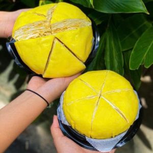 Bánh crepe ngàn lớp sầu riêng 