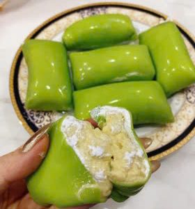 Bánh crepe sầu riêng