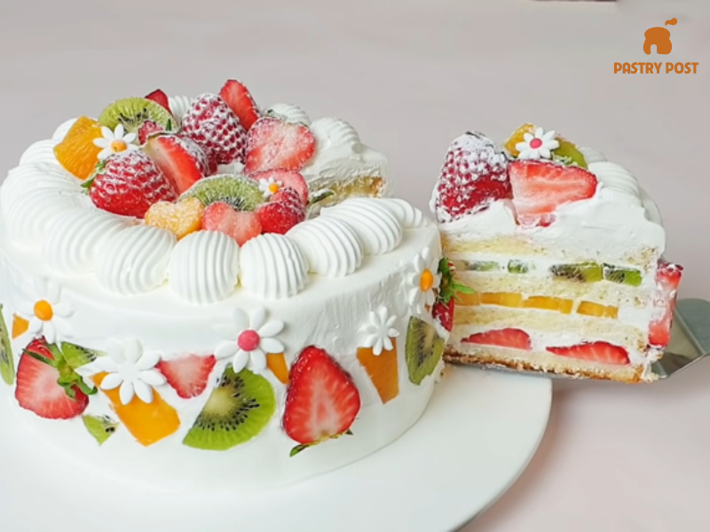 Bánh sinh nhật trái cây đơn giản